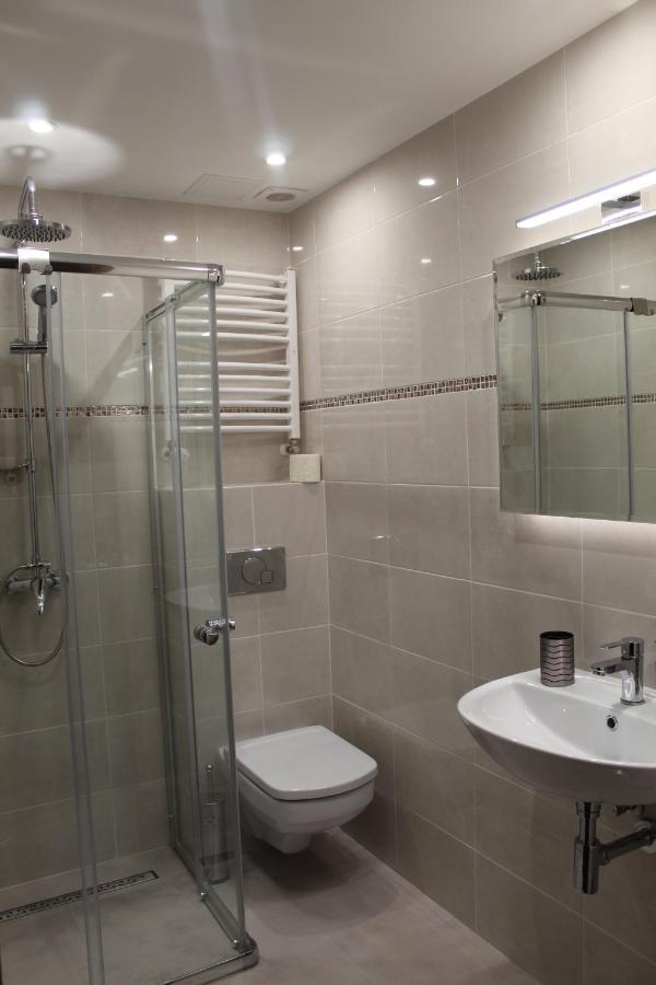 Bed and Breakfast Zlote Pioro Nisko Esterno foto
